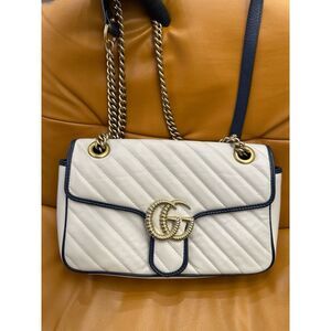 Gucci Women Pre-Loved Bag Very Good Condition